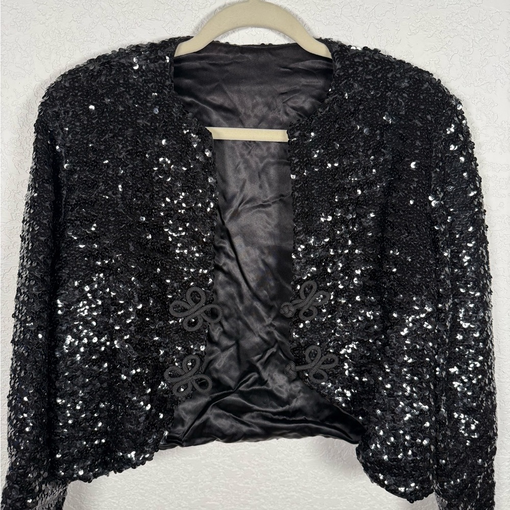 Vintage Union Made ILGWU Black Sequin Cropped Bolero Jacket w/ Frog Closure - Picture 9 of 16